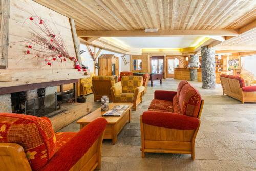 Aparthotel Lagrange Vacances Le Hameau Du Rocher Blanc