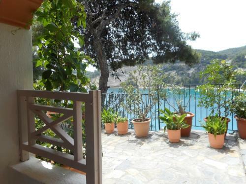 Hostal Pension Galazios Kolpos