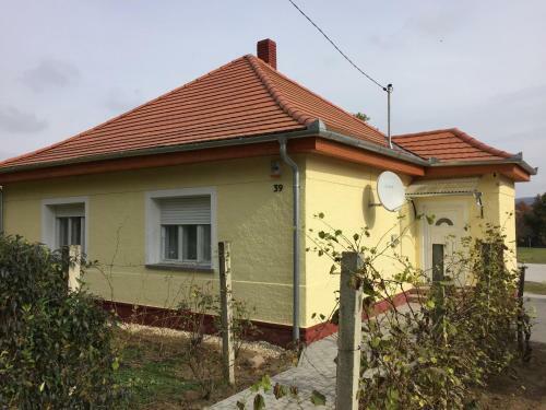 Amarilisz Vend�gh�z