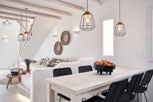 Naxian Utopia | Luxury Villas & Suites