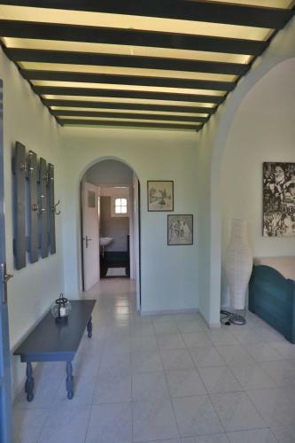 Apartamentos Kini Bay