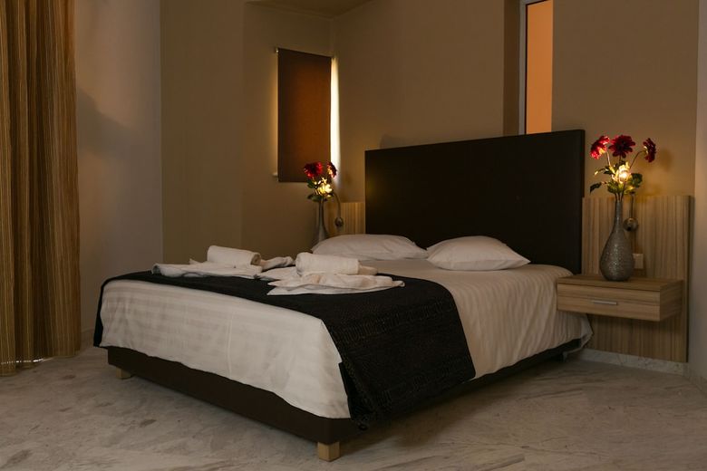 Hotel Elotia