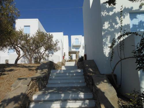 Parian Village Beach Hotel