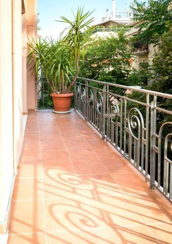 Ilisia Apartment