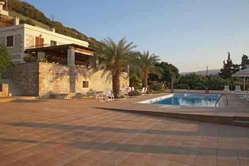 Elaia Villas