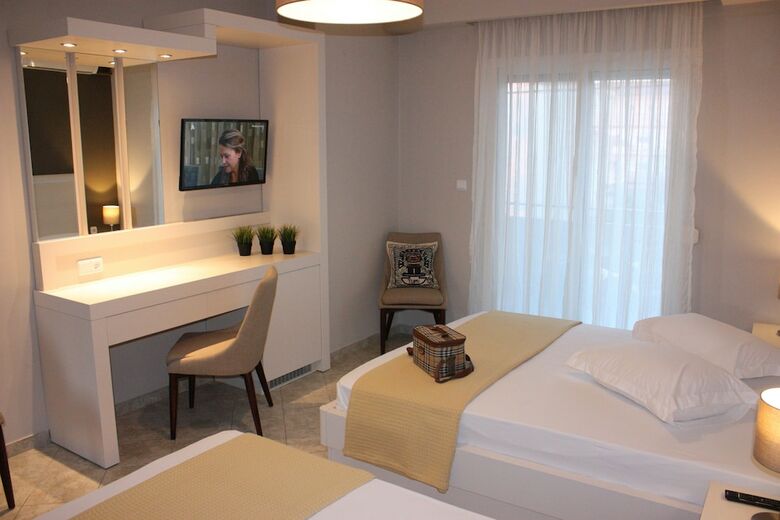 Hotel Cariatis