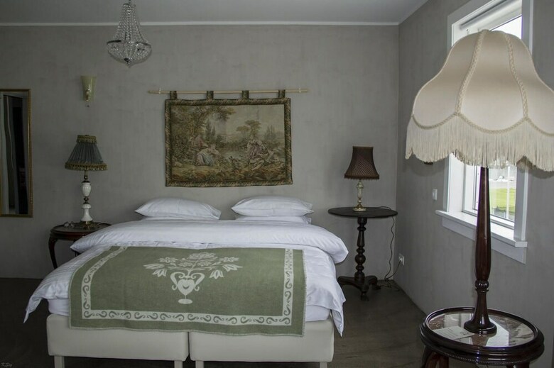 Hostal Siglunes Guesthouse