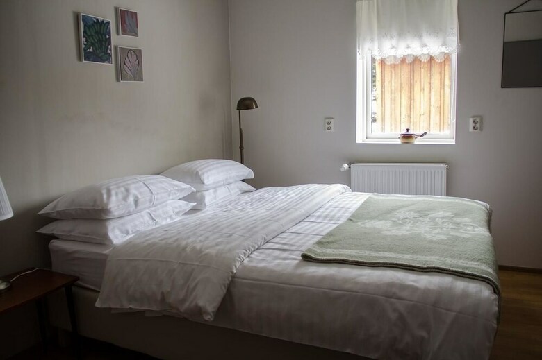 Hostal Siglunes Guesthouse
