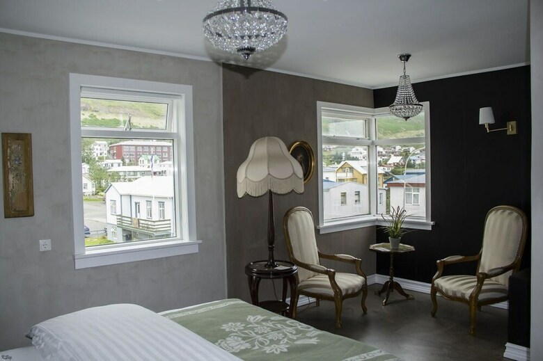 Hostal Siglunes Guesthouse