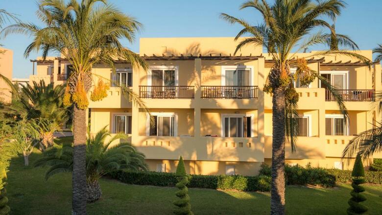 Hotel Horizon Beach Resort