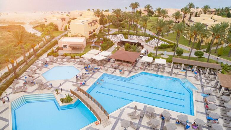 Hotel Horizon Beach Resort