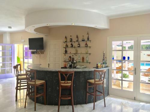Katerina Hotel