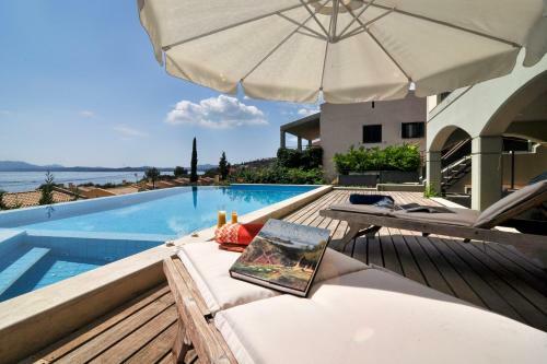 Villa Aeolos