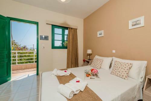 Hostal Alpha Stegna Sun
