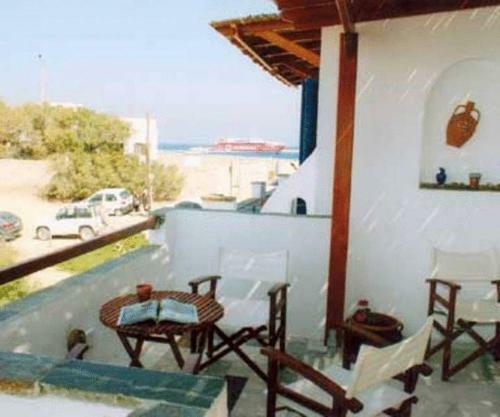 Athina Apartments Naxos Town