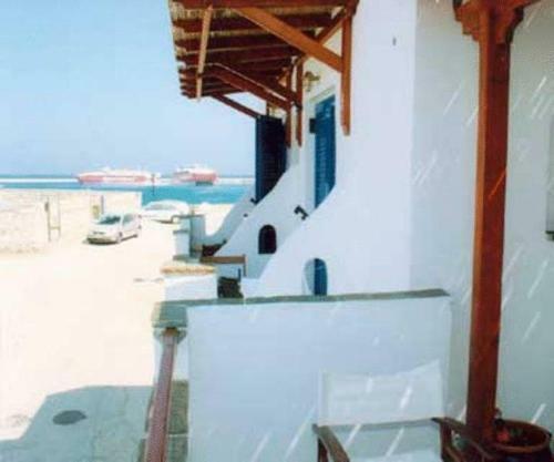 Athina Apartments Naxos Town