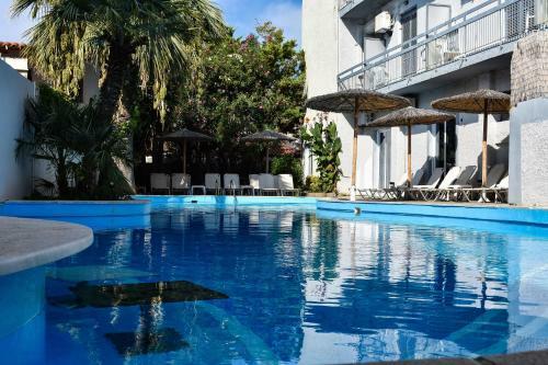 Hotel Kanelli Beach