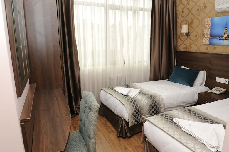 Star City Hotel