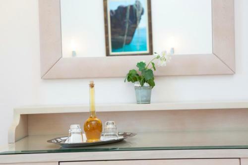 Thalassa Apartments
