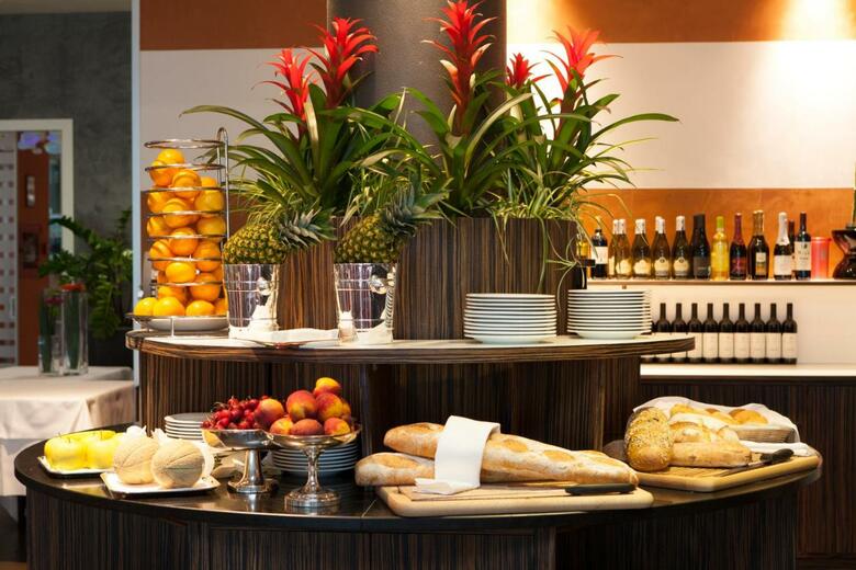 Hotel Adlon