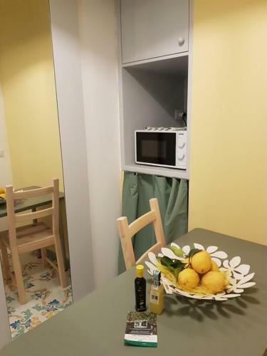 Sorrento Lemons View