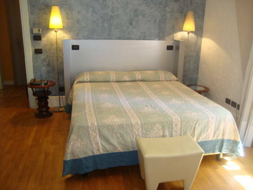 Mangili Garden Hotel