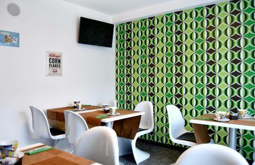B&B Seventy Design