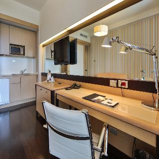 Atahotel Varese