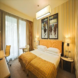 Atahotel Varese