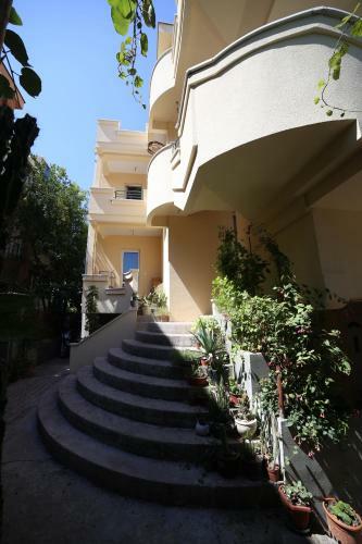 Apartments Lilian