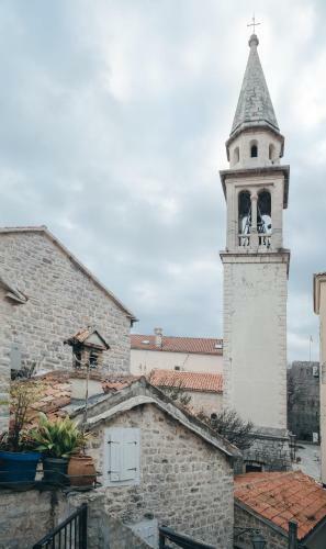 Luxury Montesa Old Town Apartment