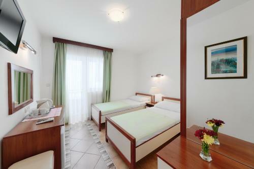 Apartments Ivona