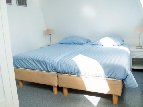 Holiday Home Bungalowparck Tulp & Zee.13