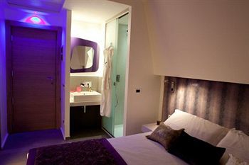 Hotel Face To Face House - Guest House