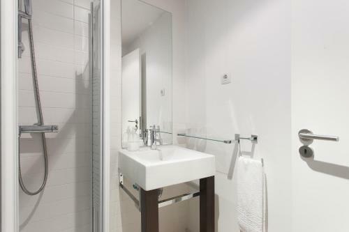 Bairrus Lisbon Apartments - Alfama II