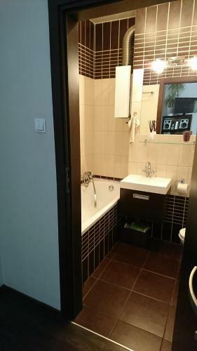 Apartament ?wi?toja?ska