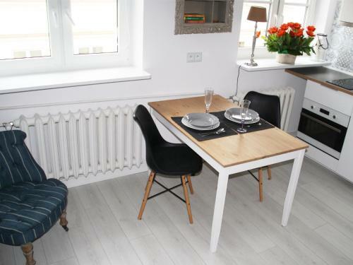 Elektoralna Warsaw Apartment