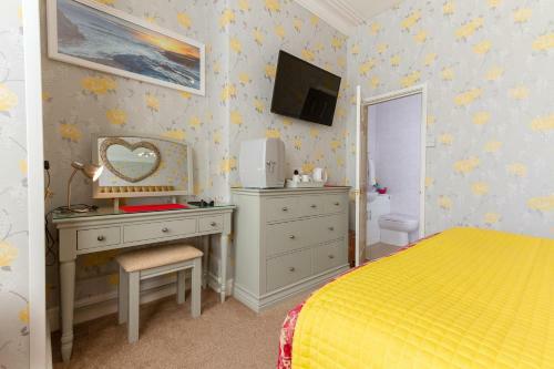 Hostal The Valentine (adult Couples Only)