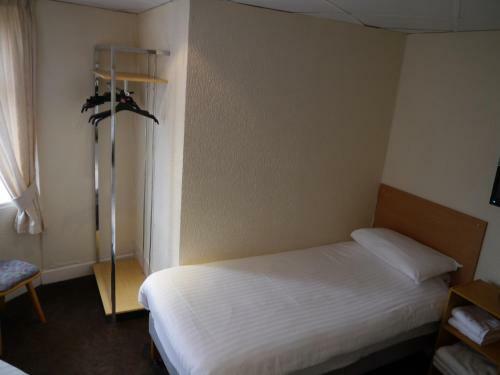 The Colwyn Hotel - Near Pleasure Beach
