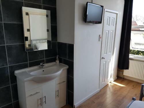 Hostal Boscombe Reef Hotel