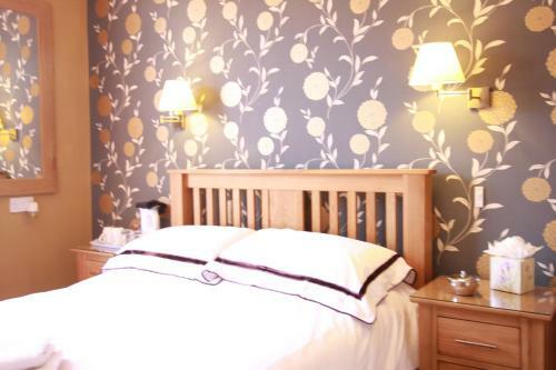 Bed & Breakfast Brentwood Guest House