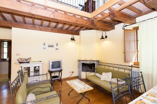 Bed & Breakfast Podere Caldaruccio La Pineta