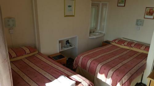 Hostal South View Guesthouse Swansea