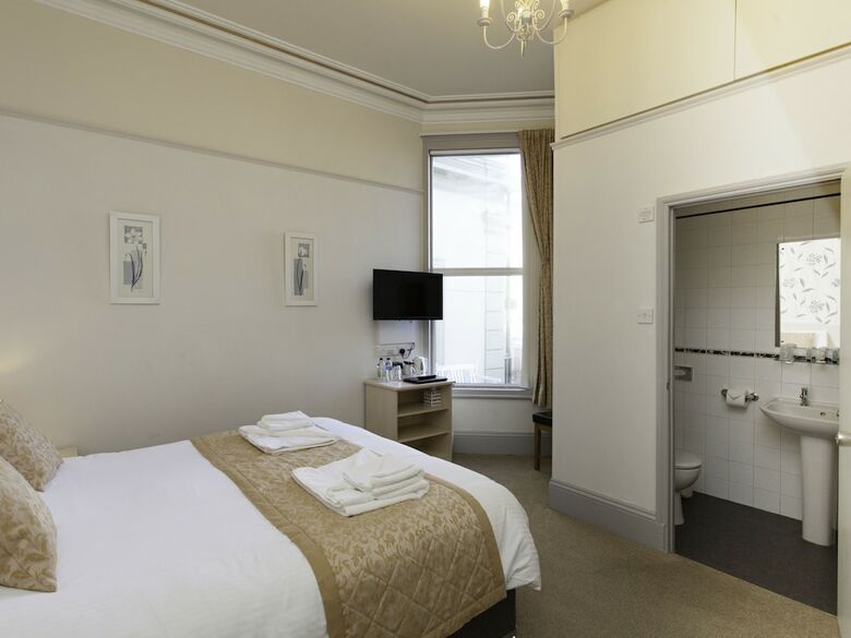 Hostal 74 Belgravia