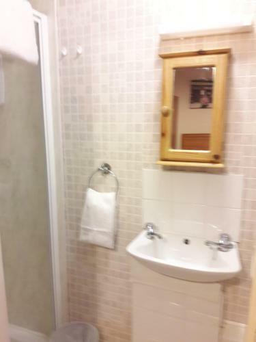 Bed & Breakfast Ringbane House