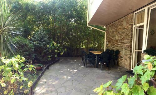Hostal Guest House Na Korotkoy