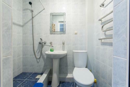 Hostal Aroks Guest House