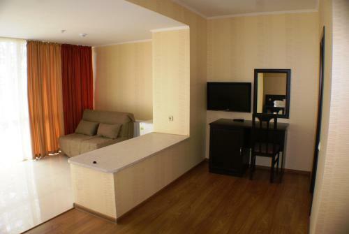 Green Club Hotel
