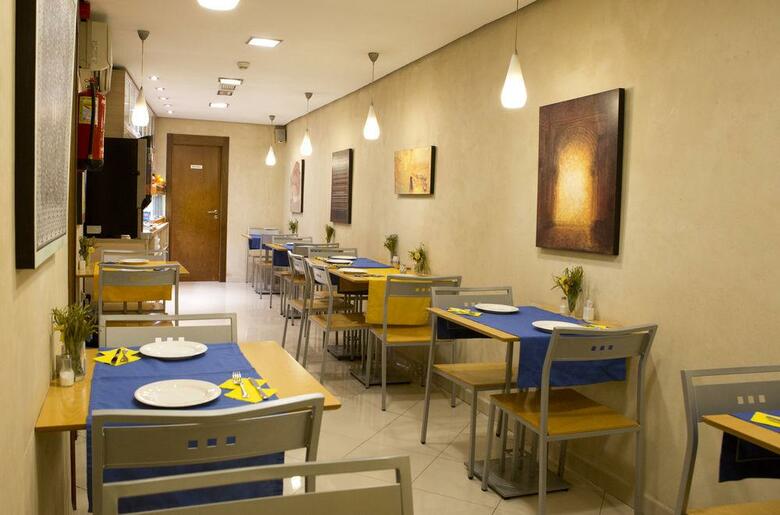 Hotel Puerta De Las Granadas