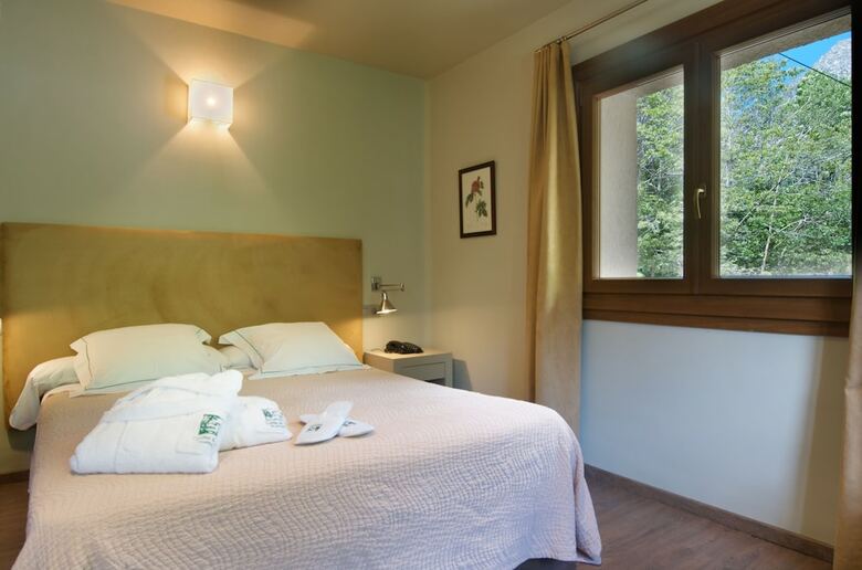 Hotel Manantial